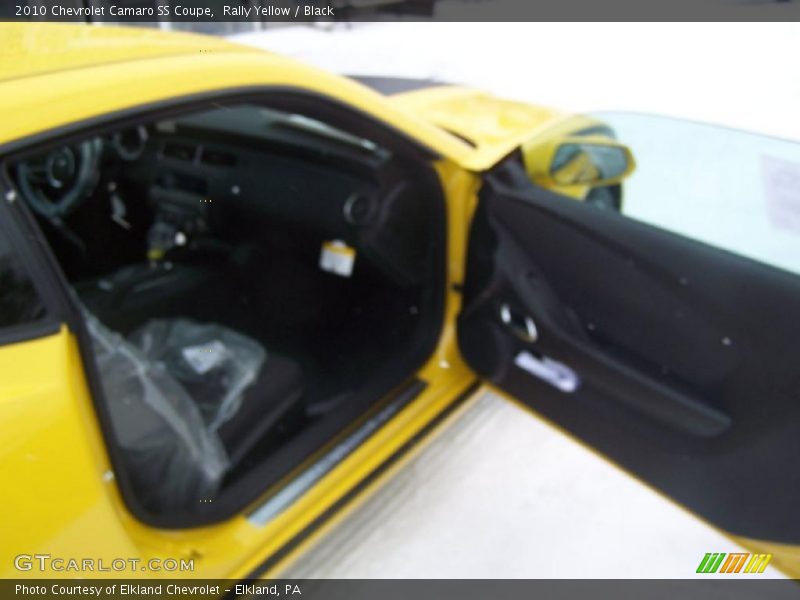 Rally Yellow / Black 2010 Chevrolet Camaro SS Coupe