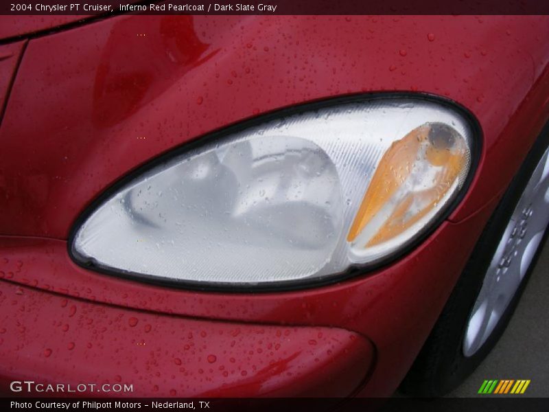 Inferno Red Pearlcoat / Dark Slate Gray 2004 Chrysler PT Cruiser