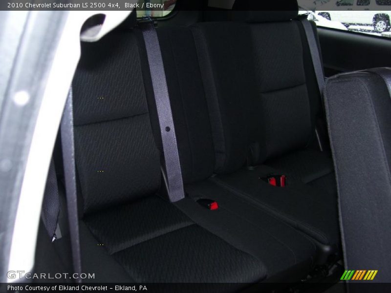 Black / Ebony 2010 Chevrolet Suburban LS 2500 4x4