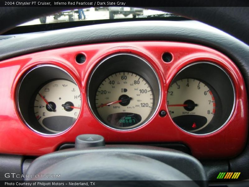 Inferno Red Pearlcoat / Dark Slate Gray 2004 Chrysler PT Cruiser