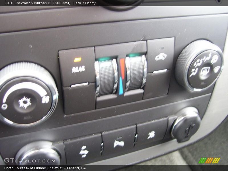Black / Ebony 2010 Chevrolet Suburban LS 2500 4x4