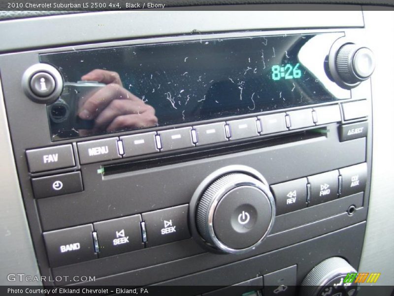 Black / Ebony 2010 Chevrolet Suburban LS 2500 4x4