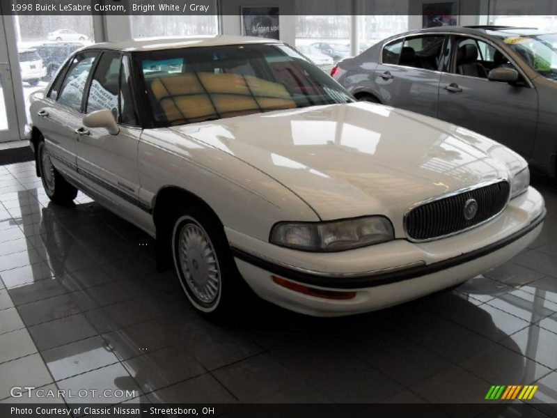 Bright White / Gray 1998 Buick LeSabre Custom