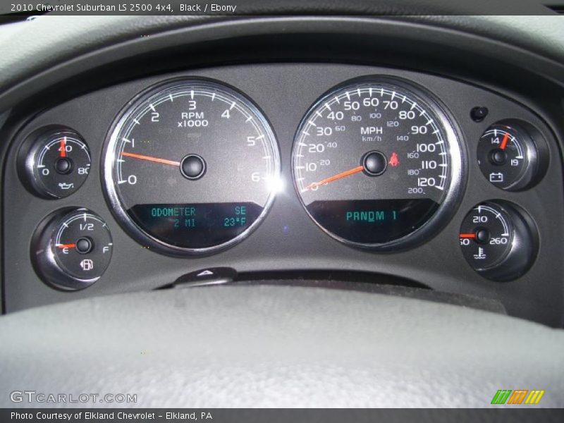 Black / Ebony 2010 Chevrolet Suburban LS 2500 4x4
