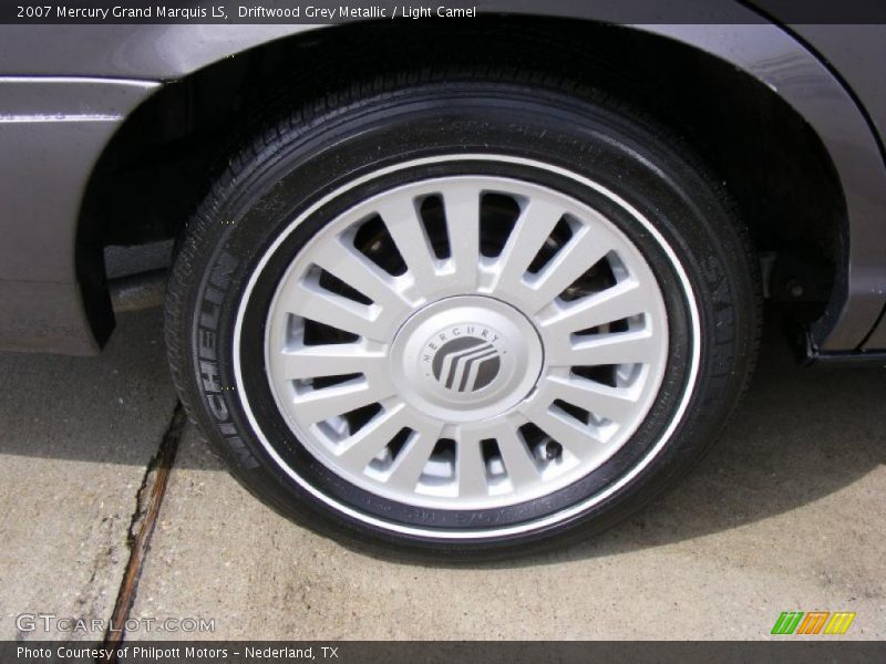 Driftwood Grey Metallic / Light Camel 2007 Mercury Grand Marquis LS