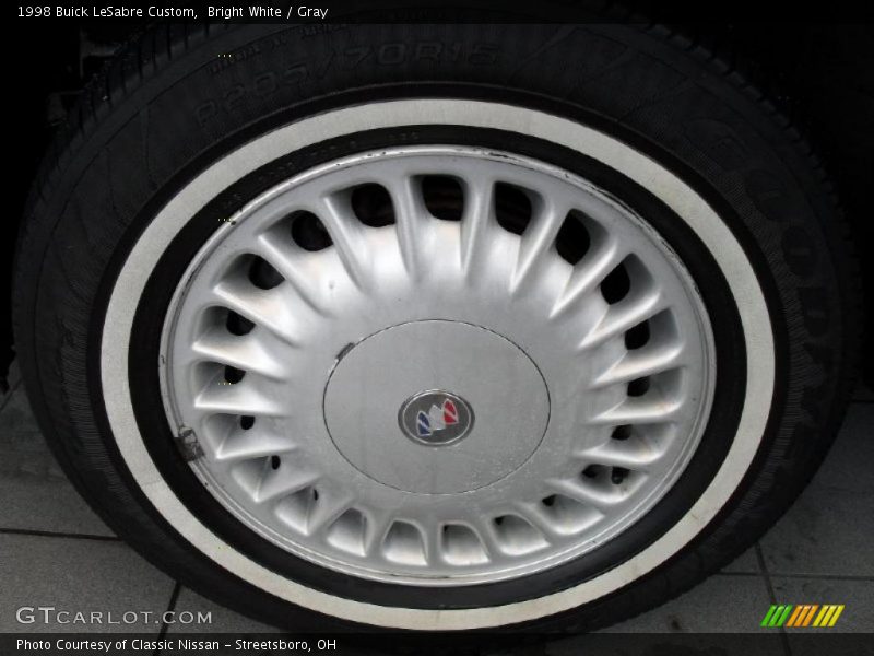 Bright White / Gray 1998 Buick LeSabre Custom