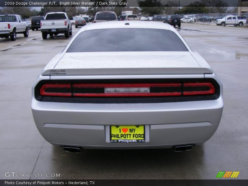 Bright Silver Metallic / Dark Slate Gray 2009 Dodge Challenger R/T