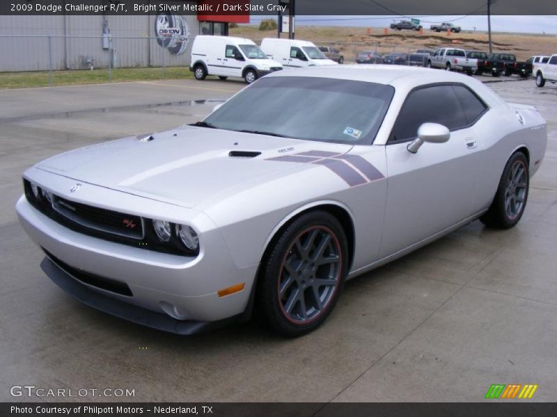 Bright Silver Metallic / Dark Slate Gray 2009 Dodge Challenger R/T