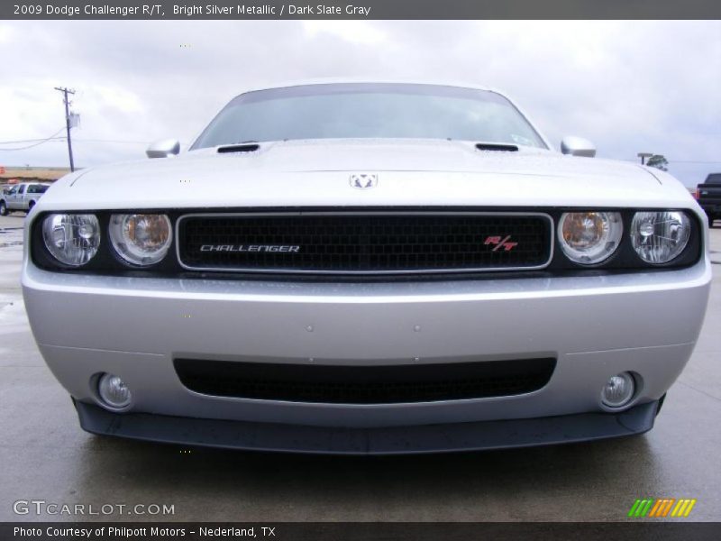 Bright Silver Metallic / Dark Slate Gray 2009 Dodge Challenger R/T