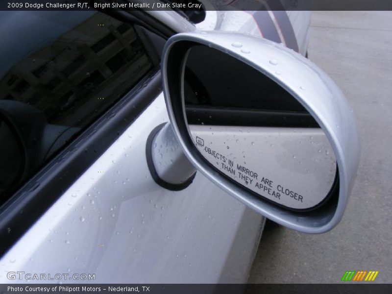 Bright Silver Metallic / Dark Slate Gray 2009 Dodge Challenger R/T