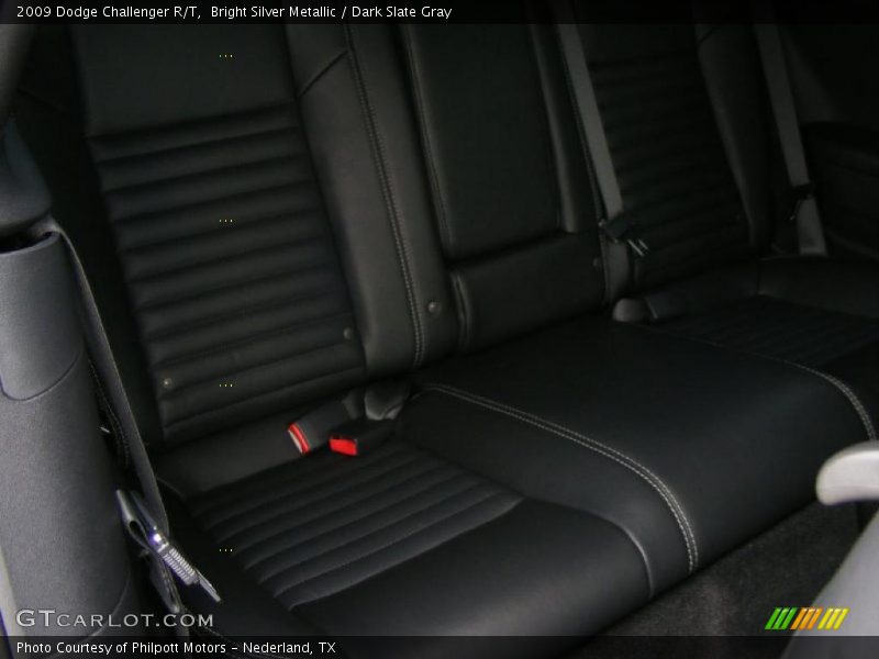 Bright Silver Metallic / Dark Slate Gray 2009 Dodge Challenger R/T