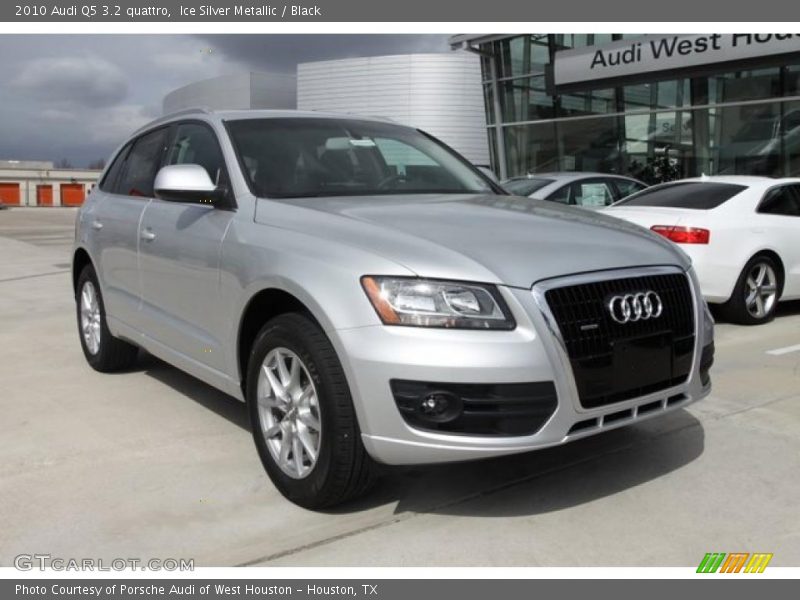 Ice Silver Metallic / Black 2010 Audi Q5 3.2 quattro