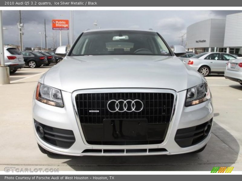 Ice Silver Metallic / Black 2010 Audi Q5 3.2 quattro