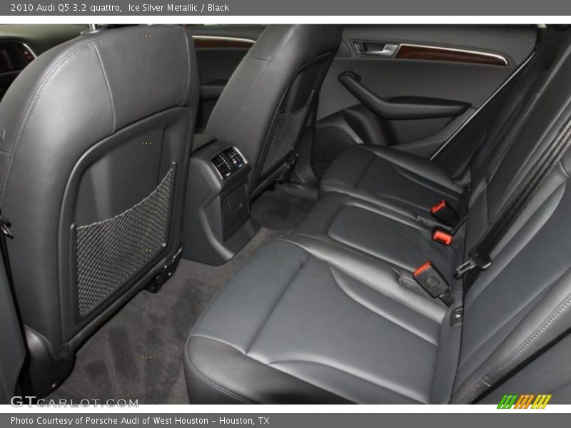 Ice Silver Metallic / Black 2010 Audi Q5 3.2 quattro
