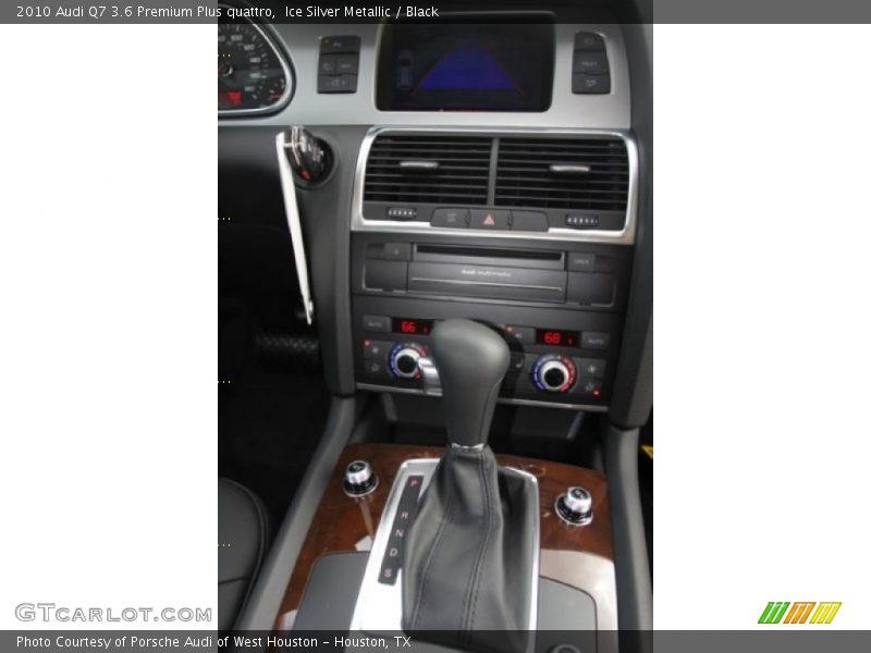 Ice Silver Metallic / Black 2010 Audi Q7 3.6 Premium Plus quattro