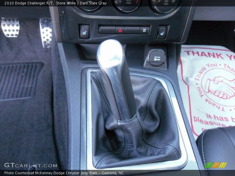 Stone White / Dark Slate Gray 2010 Dodge Challenger R/T