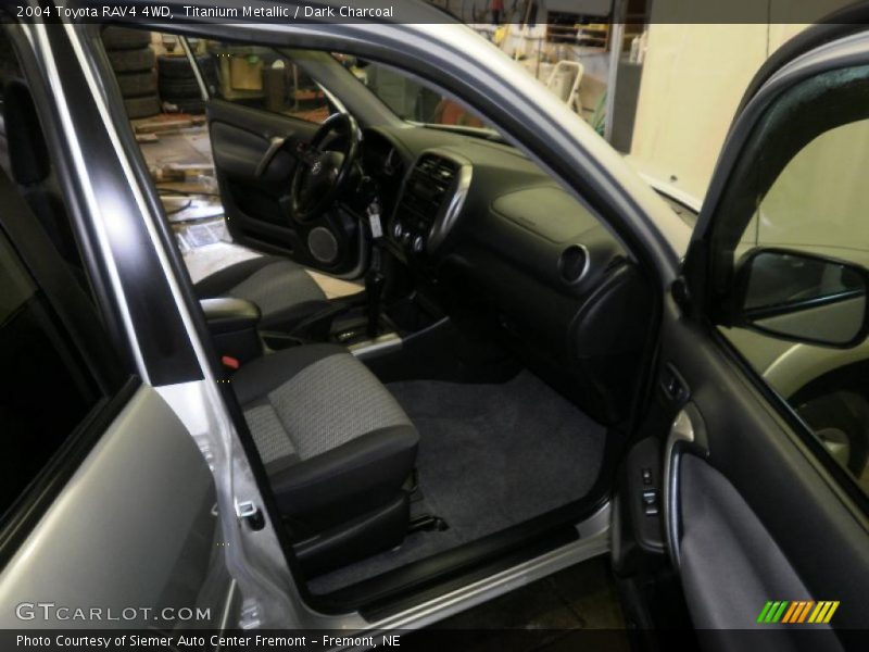 Titanium Metallic / Dark Charcoal 2004 Toyota RAV4 4WD