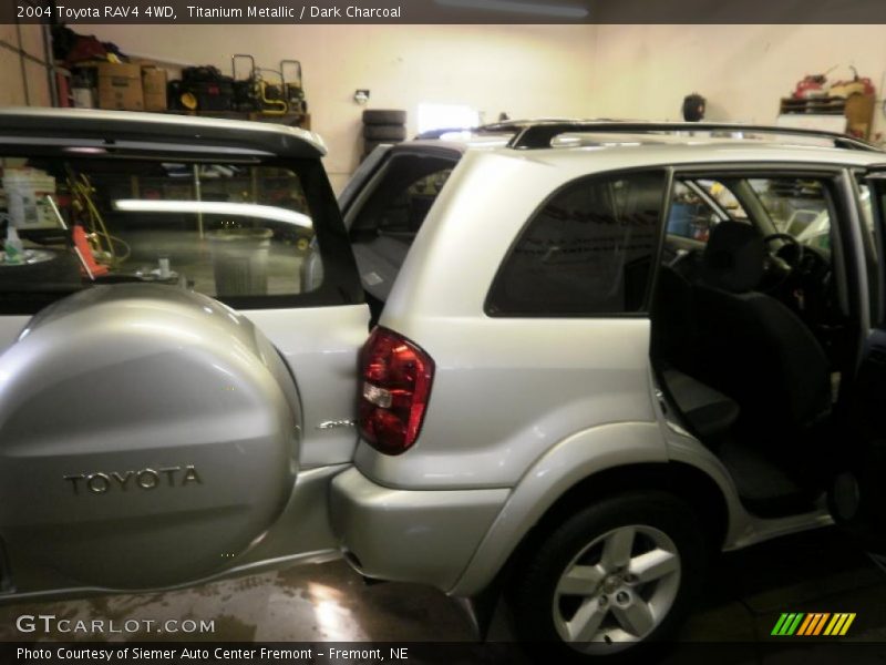 Titanium Metallic / Dark Charcoal 2004 Toyota RAV4 4WD