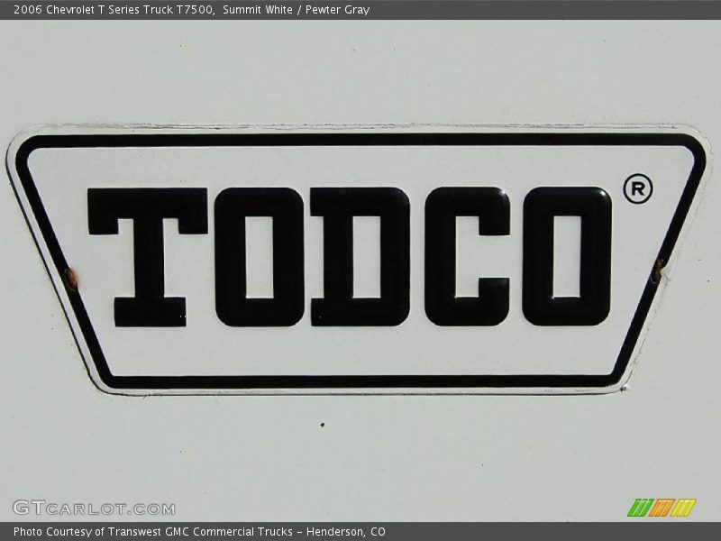 Summit White / Pewter Gray 2006 Chevrolet T Series Truck T7500