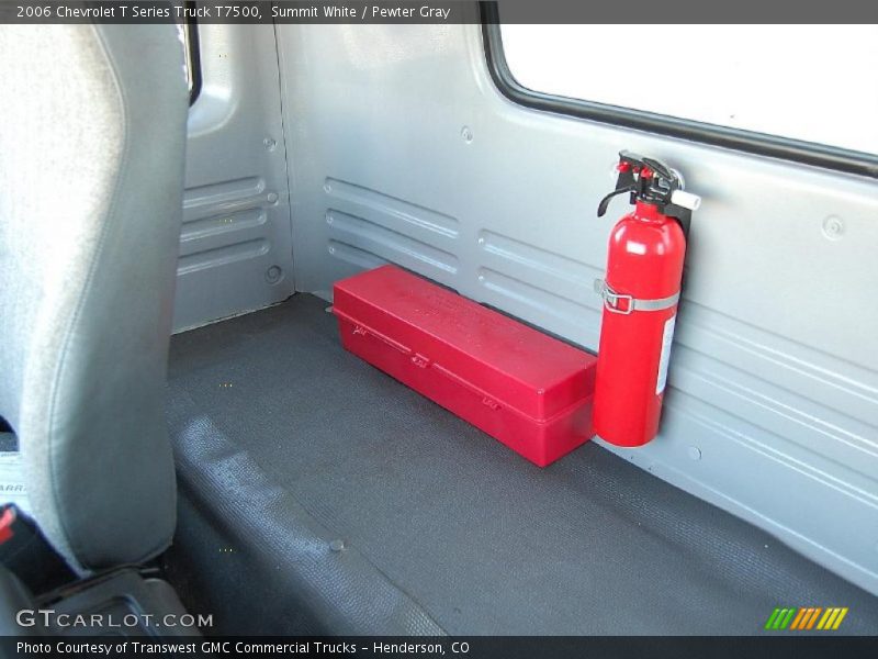 Summit White / Pewter Gray 2006 Chevrolet T Series Truck T7500