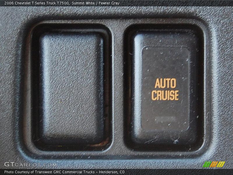 Summit White / Pewter Gray 2006 Chevrolet T Series Truck T7500