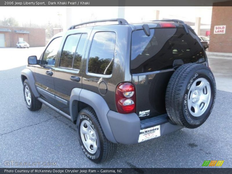 Dark Khaki Pearl / Khaki 2006 Jeep Liberty Sport