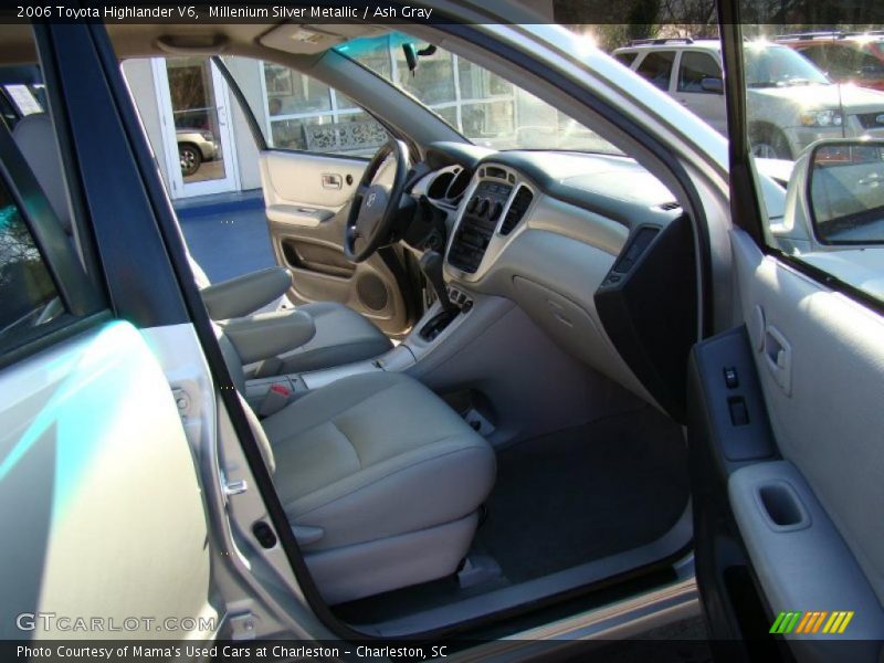 Millenium Silver Metallic / Ash Gray 2006 Toyota Highlander V6