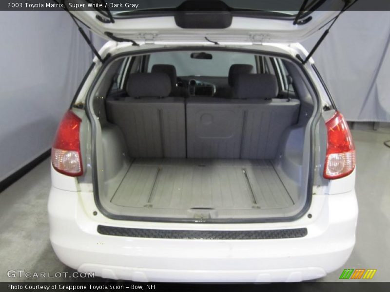 Super White / Dark Gray 2003 Toyota Matrix