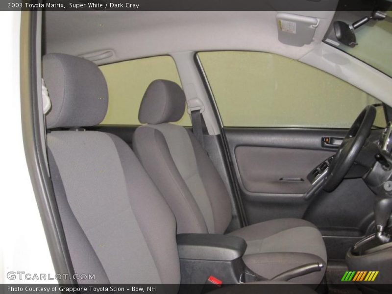 Super White / Dark Gray 2003 Toyota Matrix