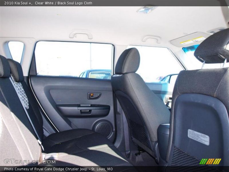 Clear White / Black Soul Logo Cloth 2010 Kia Soul +