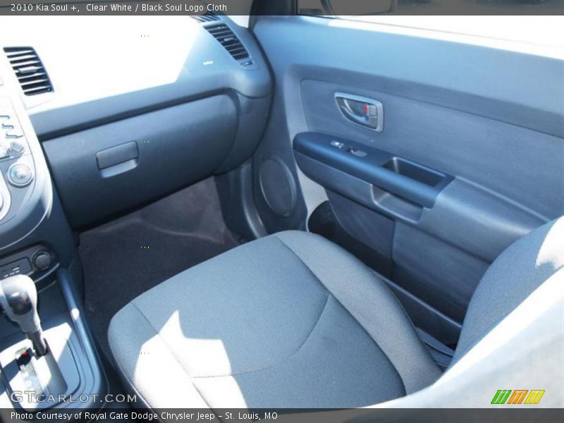 Clear White / Black Soul Logo Cloth 2010 Kia Soul +