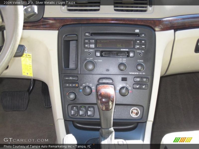 Silver Metallic / Light Taupe 2004 Volvo S80 2.9