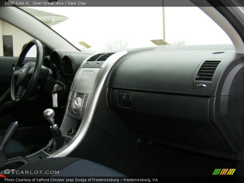 Silver Streak Mica / Dark Gray 2005 Scion tC