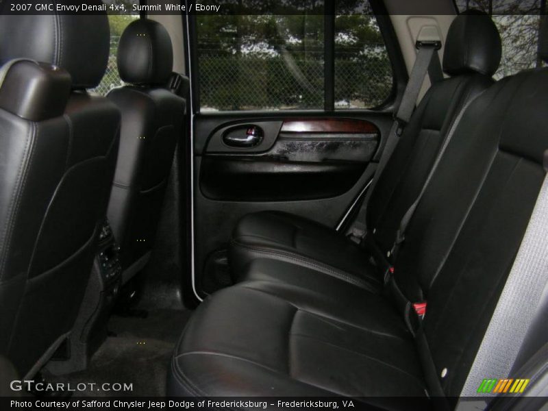 Summit White / Ebony 2007 GMC Envoy Denali 4x4
