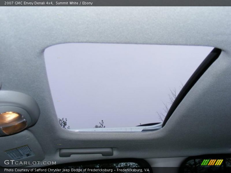 Summit White / Ebony 2007 GMC Envoy Denali 4x4