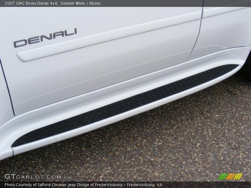 Summit White / Ebony 2007 GMC Envoy Denali 4x4