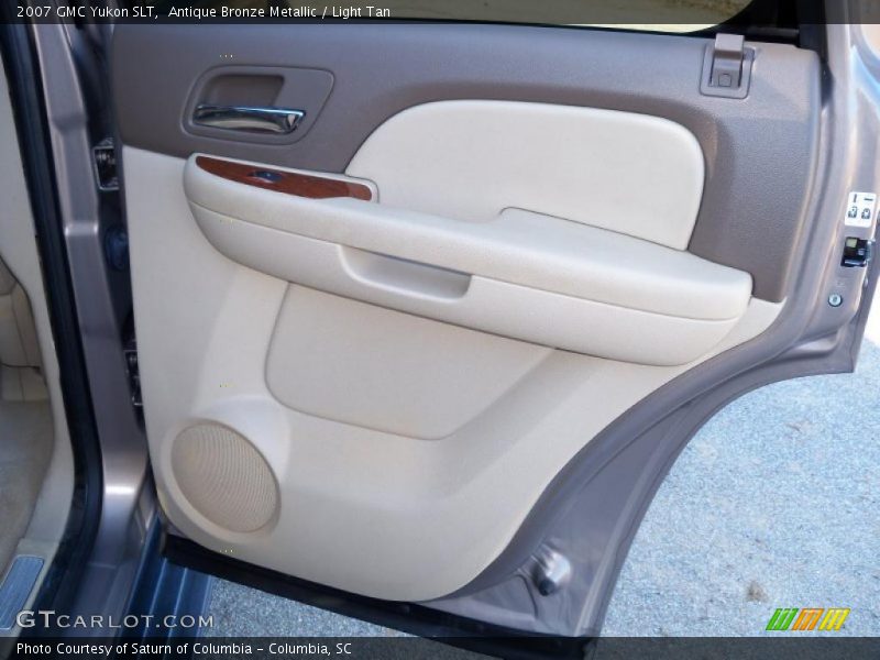 Antique Bronze Metallic / Light Tan 2007 GMC Yukon SLT