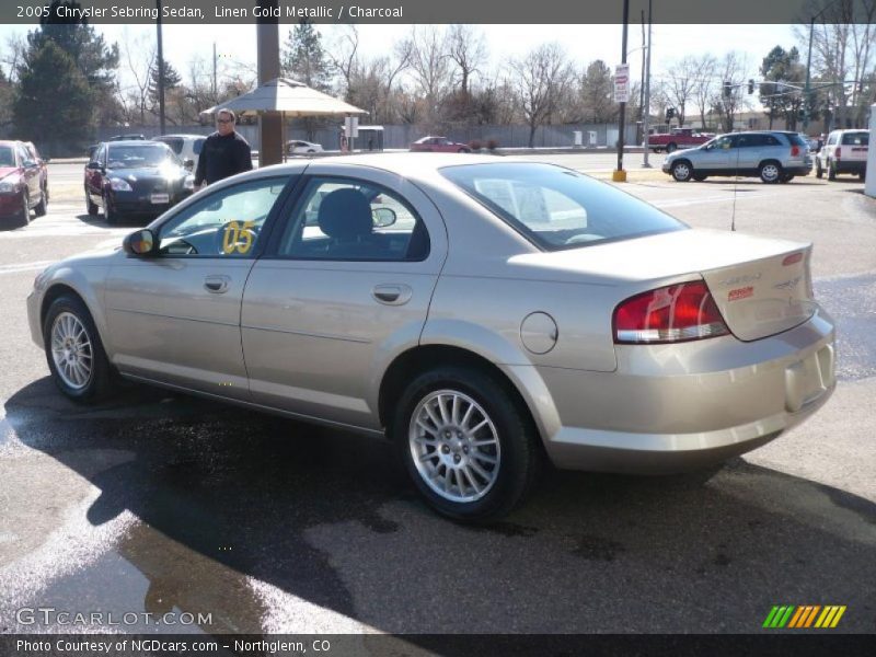 Linen Gold Metallic / Charcoal 2005 Chrysler Sebring Sedan