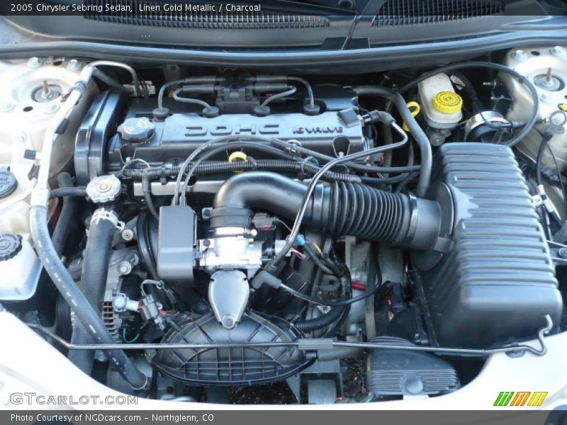 Linen Gold Metallic / Charcoal 2005 Chrysler Sebring Sedan