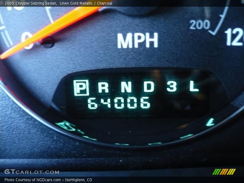 Linen Gold Metallic / Charcoal 2005 Chrysler Sebring Sedan