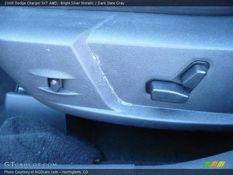 Bright Silver Metallic / Dark Slate Gray 2008 Dodge Charger SXT AWD
