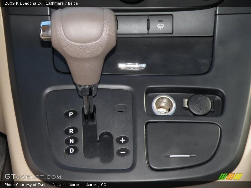 Cashmere / Beige 2009 Kia Sedona LX
