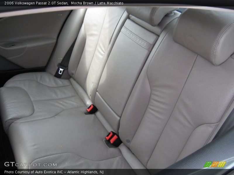 Mocha Brown / Latte Macchiato 2006 Volkswagen Passat 2.0T Sedan