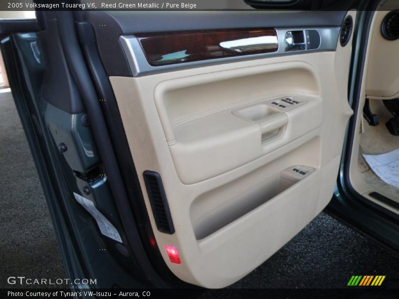 Reed Green Metallic / Pure Beige 2005 Volkswagen Touareg V6