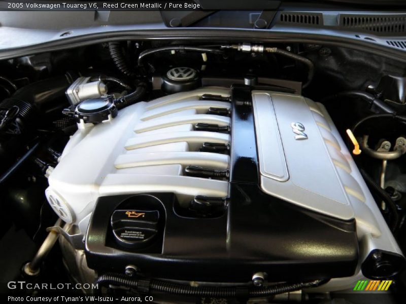 Reed Green Metallic / Pure Beige 2005 Volkswagen Touareg V6