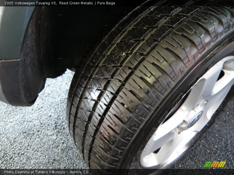 Reed Green Metallic / Pure Beige 2005 Volkswagen Touareg V6
