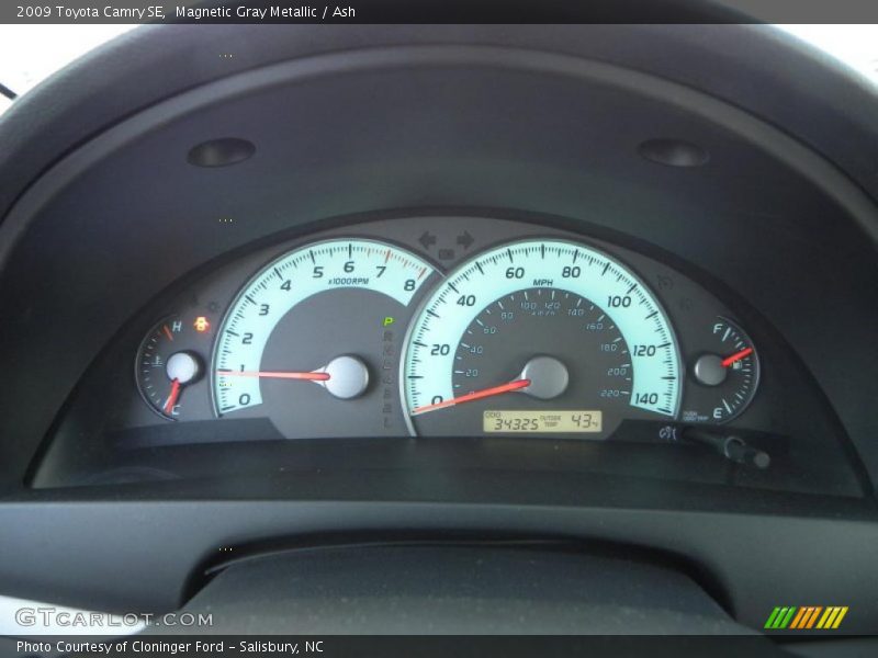 Magnetic Gray Metallic / Ash 2009 Toyota Camry SE