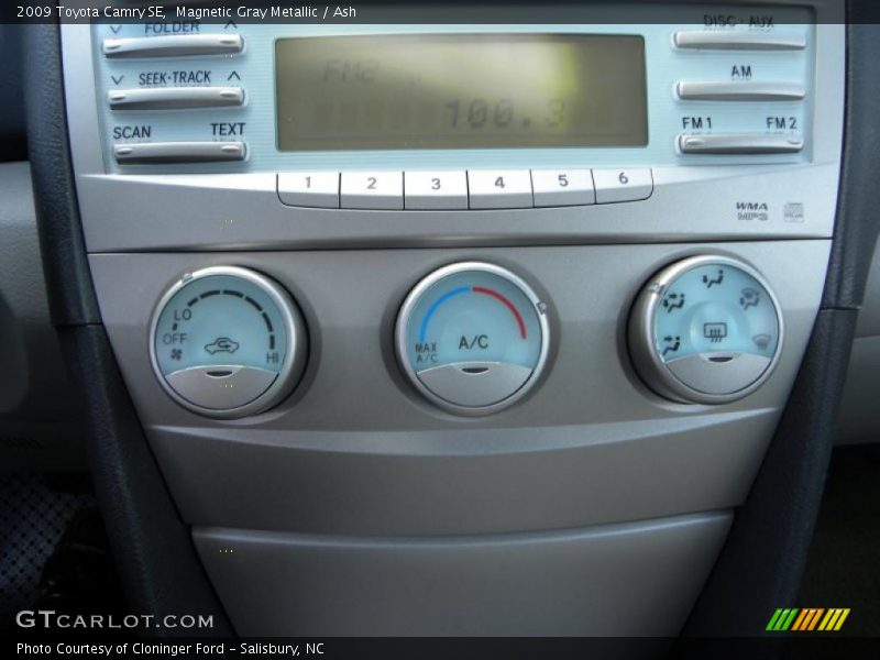 Magnetic Gray Metallic / Ash 2009 Toyota Camry SE