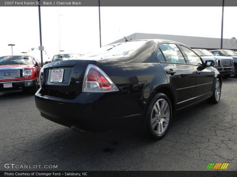 Black / Charcoal Black 2007 Ford Fusion SE