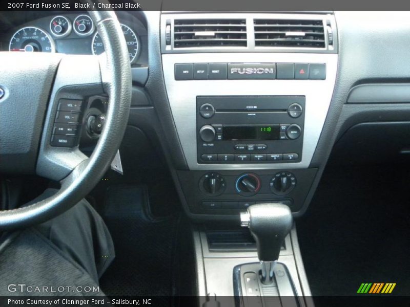 Black / Charcoal Black 2007 Ford Fusion SE